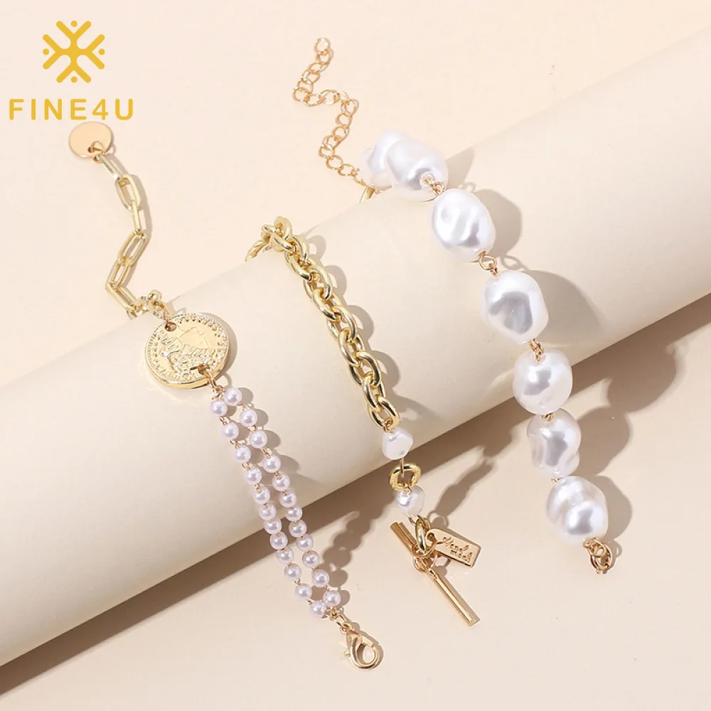 Hip hop vintage women fashion gold plated alloy chain pulseras mujer Baroque pearl bracelet set
Hip hop vintage women fashion gold plated alloy chain pulseras mujer Baroque pearl bracelet set