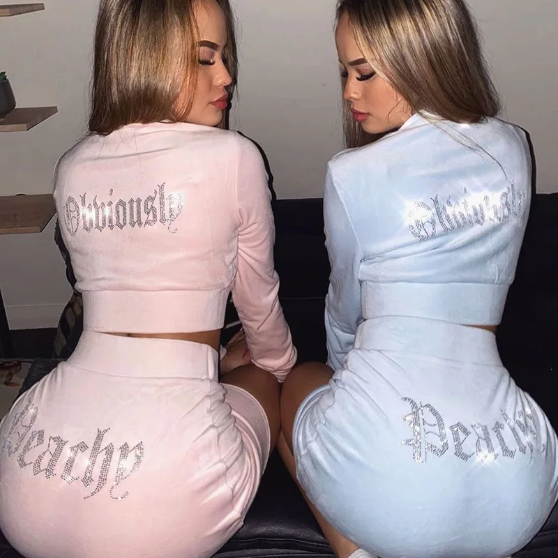 Factory Sale Womens Tracksuit Jacket And Jogger Tracksuit 2 Piece Set Bling Custom Logo Velour Rhinestone Sweatsuit
Factory Sale Womens Tracksuit Jacket And Jogger Tracksuit 2 Piece Set Bling Custom Logo Velour Rhinestone Sweatsuit