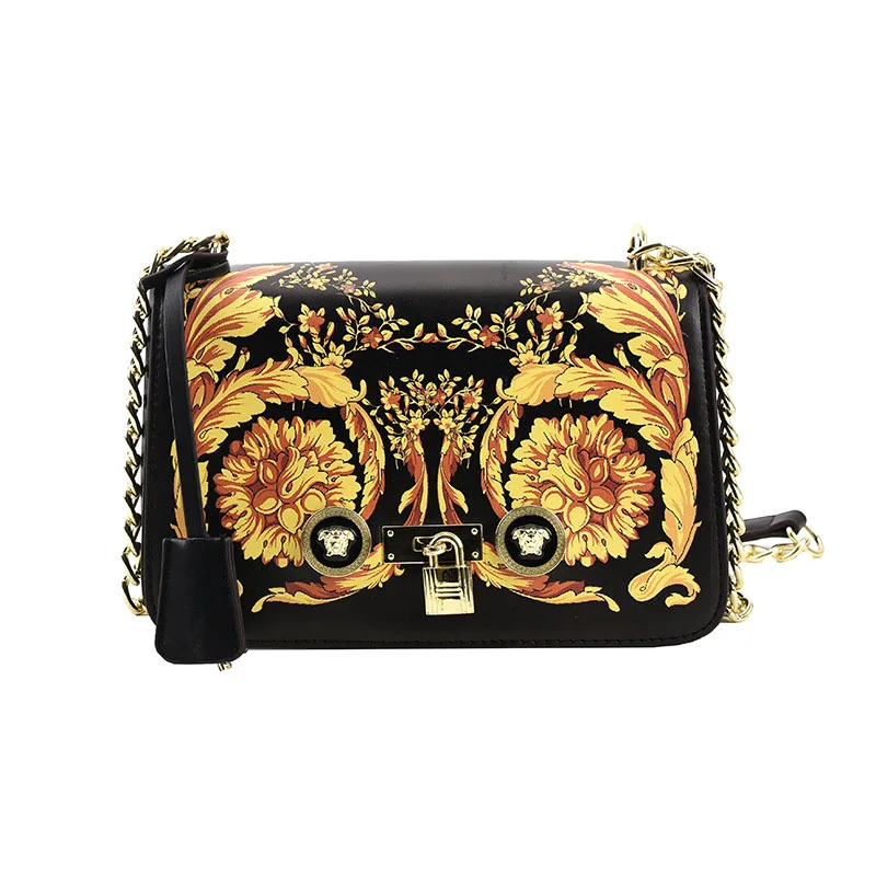 2021 New Fashion Chain Women's Small Square Bag Versatile Louis Shoulder Graffiti Painted Messenger Bags Women Purse and Handbag
2021 New Fashion Chain Women's Small Square Bag Versatile Louis Shoulder Graffiti Painted Messenger Bags Women Purse and Handbag