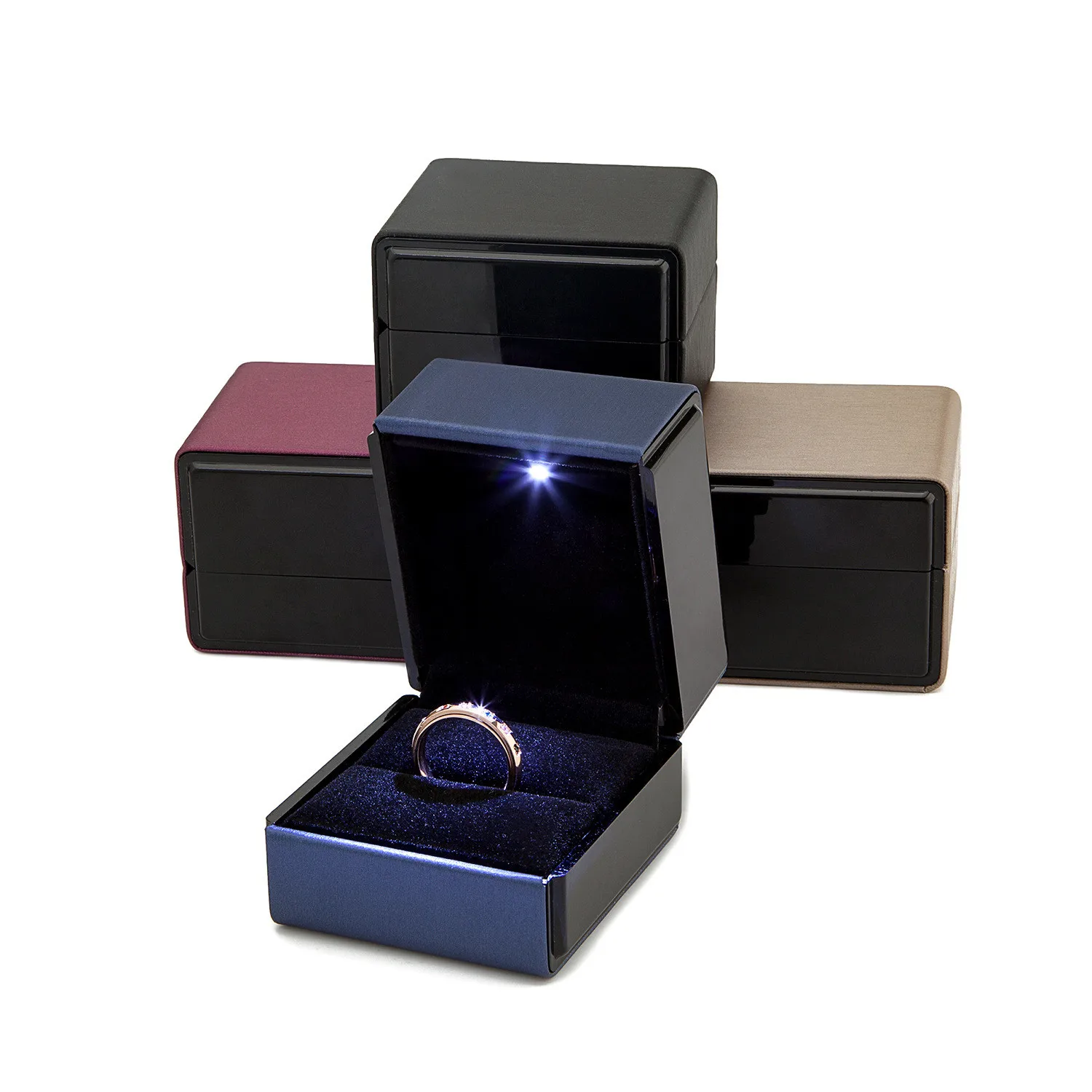 Brushed Leather Jewelry Box Creative Led Light Proposal Ring Box Necklace Bracelet Bracelet Packaging Box, Advisory service
Brushed Leather Jewelry Box Creative Led Light Proposal Ring Box Necklace Bracelet Bracelet Packaging Box, Advisory service