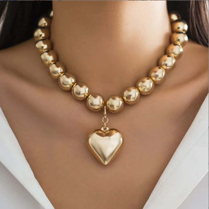 Punk metal gold plated Big Heart Pendant Choker Necklace for Women handmade Heavy CCB Beads Chain necklace african Jewelry
Punk metal gold plated Big Heart Pendant Choker Necklace for Women handmade Heavy CCB Beads Chain necklace african Jewelry