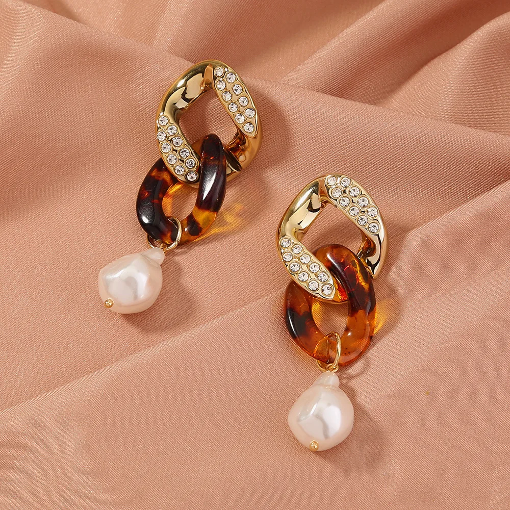 China wholesale silver needle Korean exaggerate long leopard resin chain earrings women's fashion jewelry earrings, As picture
China wholesale silver needle Korean exaggerate long leopard resin chain earrings women's fashion jewelry earrings, As picture