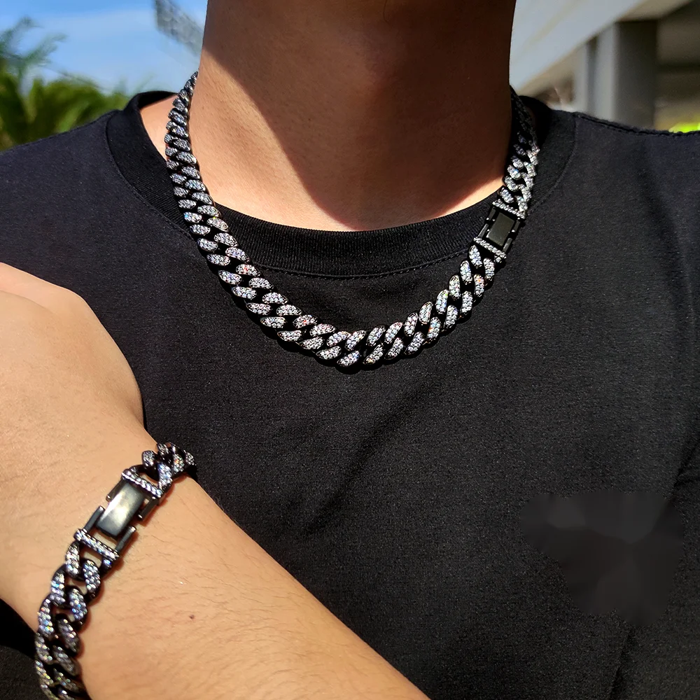 12mm Black 18k Gold Plated Hip Hop Necklace Jewelry Vvs Cuban Link Chain Black Cuban Link Chain, Picture shows
12mm Black 18k Gold Plated Hip Hop Necklace Jewelry Vvs Cuban Link Chain Black Cuban Link Chain, Picture shows