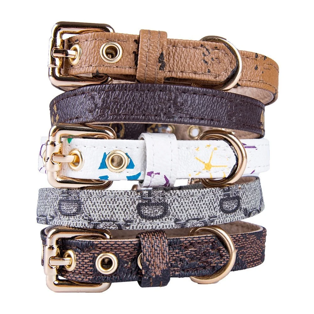 Hot selling luxury printed pet collar leash pull buckle big brand dog collar leather dog leash suit
Hot selling luxury printed pet collar leash pull buckle big brand dog collar leather dog leash suit