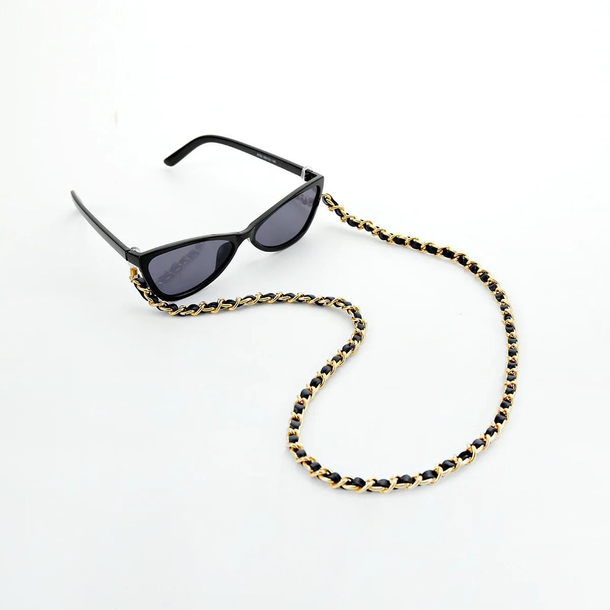 Fashion hip hop thick glasses chain personality street shot sweet cool geometric hollow eye glasses chain jewelry, Gold silver
Fashion hip hop thick glasses chain personality street shot sweet cool geometric hollow eye glasses chain jewelry, Gold silver