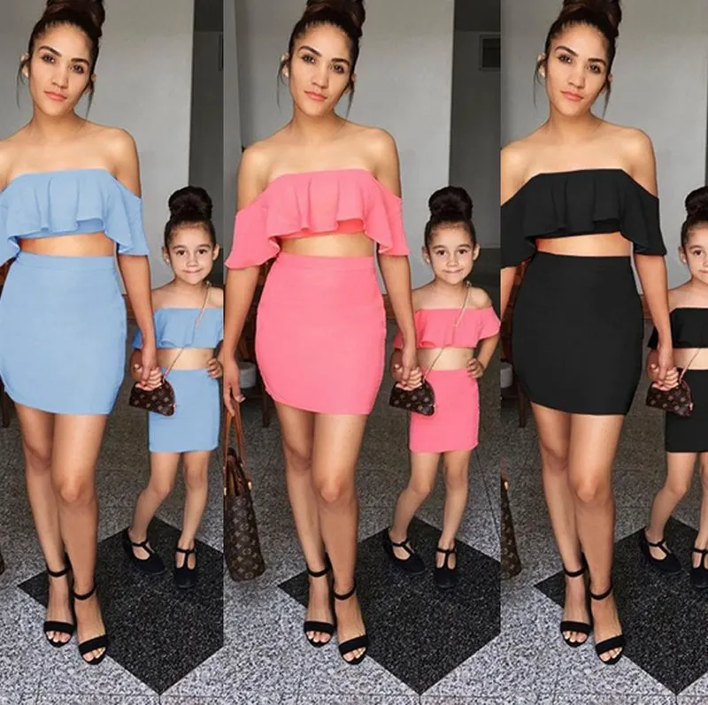 Family Matching Mommy and Me set Women Girls Kids Outfits Ruffle Tops Off Shoulder T-shirt Skirt Mini Dress Set
Family Matching Mommy and Me set Women Girls Kids Outfits Ruffle Tops Off Shoulder T-shirt Skirt Mini Dress Set
