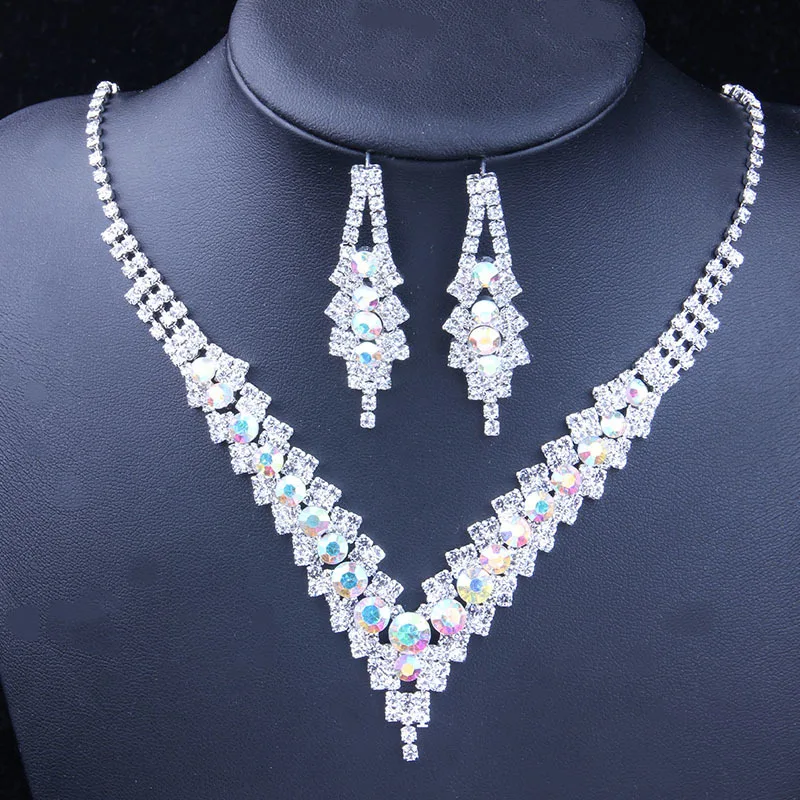 Crystal Necklace Earrings Sets Rhinestone V-shaped Bridal Necklace Wedding Party Jewelry Set, Shown
Crystal Necklace Earrings Sets Rhinestone V-shaped Bridal Necklace Wedding Party Jewelry Set, Shown
