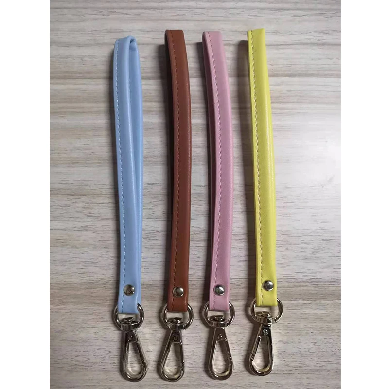 good quality microfiber leather wristet with gold hook hot selling, Yellow,blue,pink ,brown ,or other colors
good quality microfiber leather wristet with gold hook hot selling, Yellow,blue,pink ,brown ,or other colors