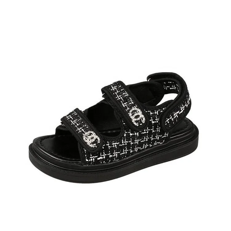 New summer trend combination celebrity beach shoe rhinestone small scent fairy style platform sandals for women
New summer trend combination celebrity beach shoe rhinestone small scent fairy style platform sandals for women