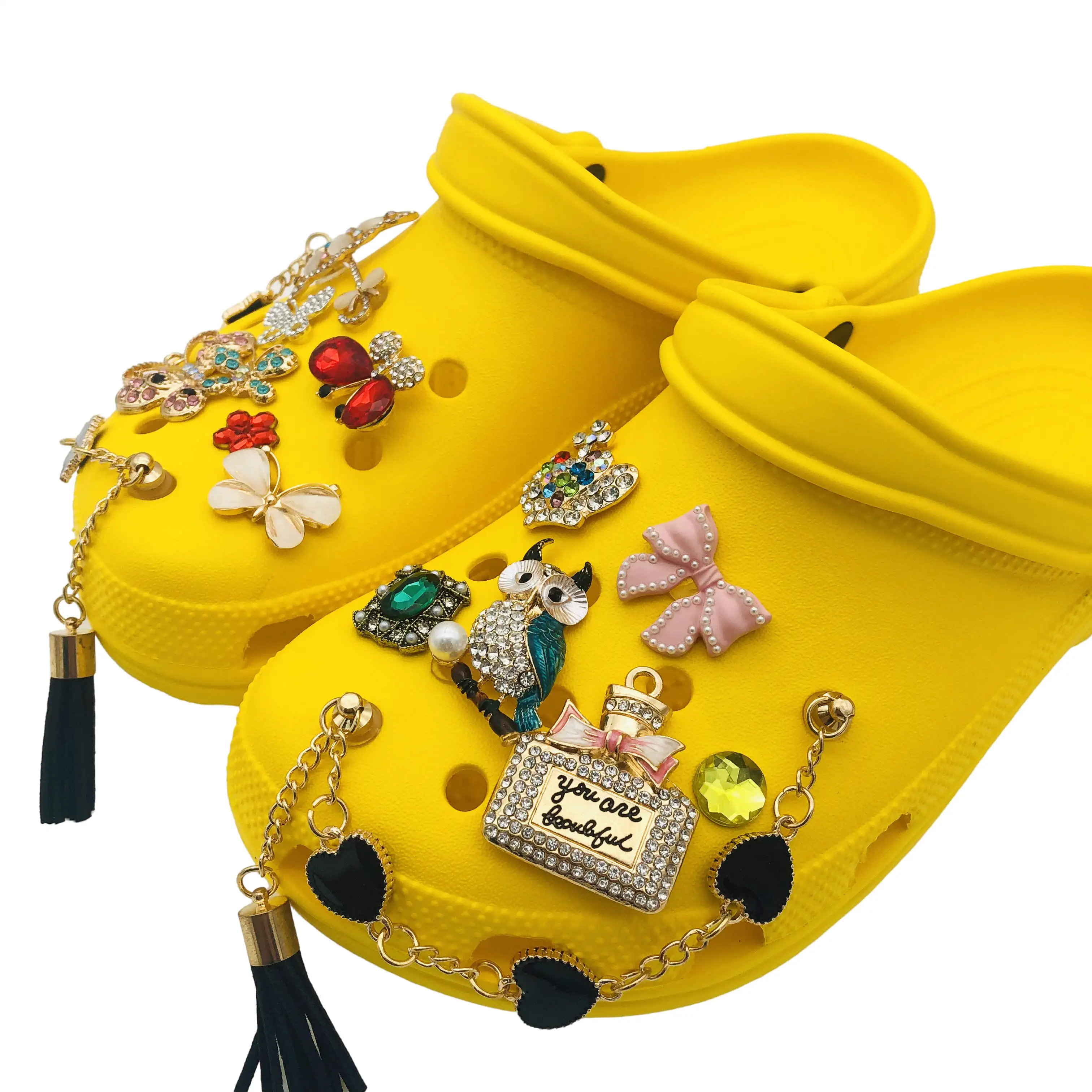 2021 Decoration Ladies Bling Metal Accessories Custom Rhinestone Charms Luxury Shoe Designer Shoes Charm
2021 Decoration Ladies Bling Metal Accessories Custom Rhinestone Charms Luxury Shoe Designer Shoes Charm