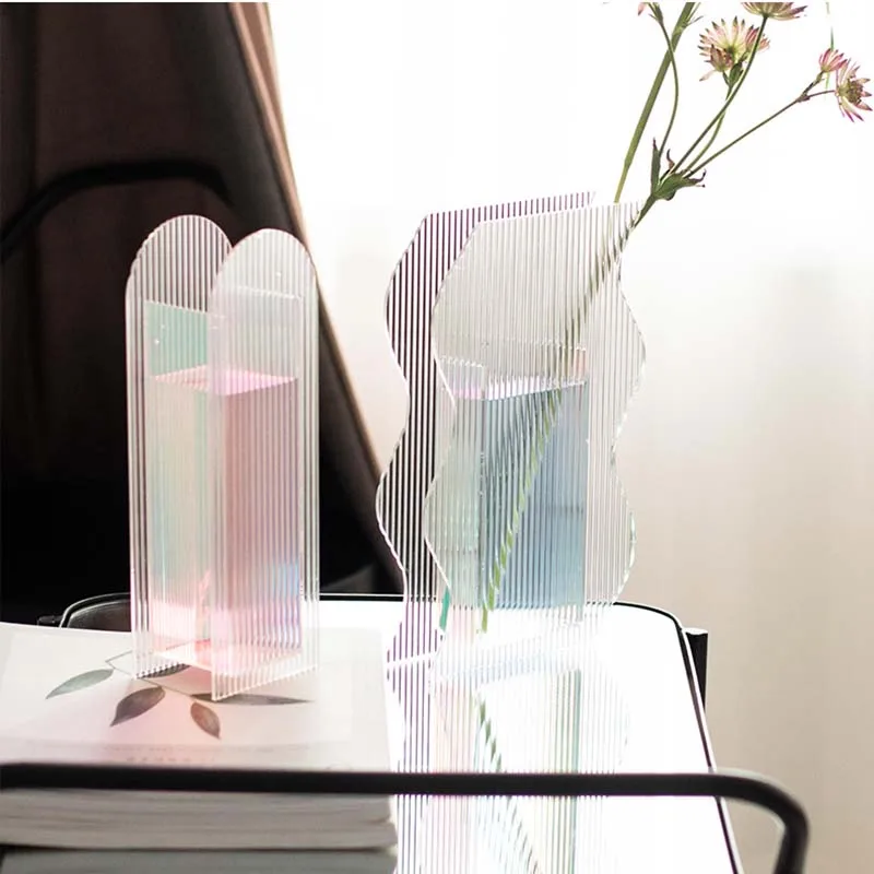 ins style Nordic acrylic vase creative corrugated flower arrangement living room dining table decoration art decoration
ins style Nordic acrylic vase creative corrugated flower arrangement living room dining table decoration art decoration