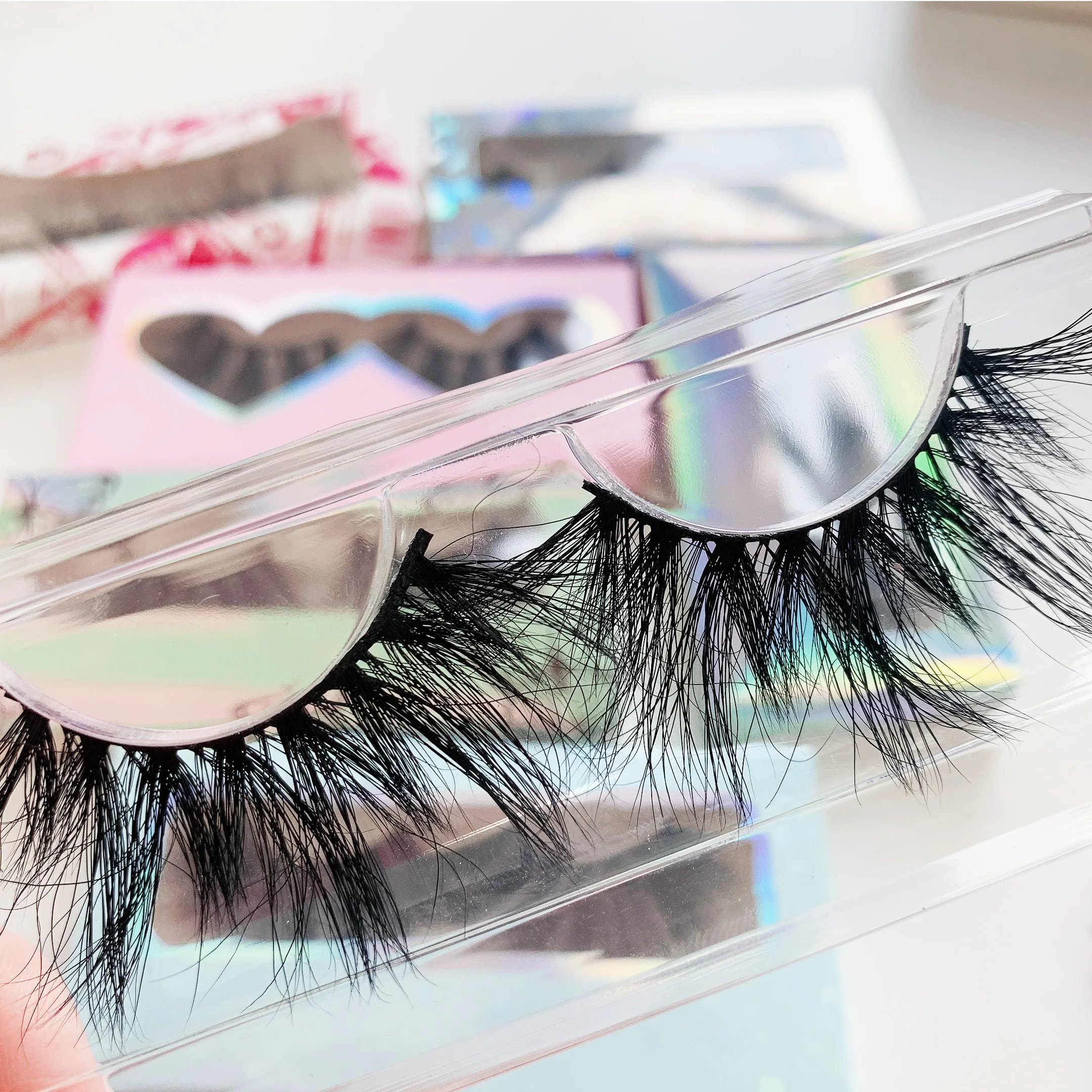 Hot Selling Fluffy Mink Lashes 25 mm Eyelashes Long wholesale 3D Mink Eyelashes with brush, Black color
Hot Selling Fluffy Mink Lashes 25 mm Eyelashes Long wholesale 3D Mink Eyelashes with brush, Black color