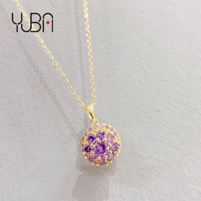 Wholesale custom good luck round collarbone chain diamond set pendant rotating necklace
Wholesale custom good luck round collarbone chain diamond set pendant rotating necklace