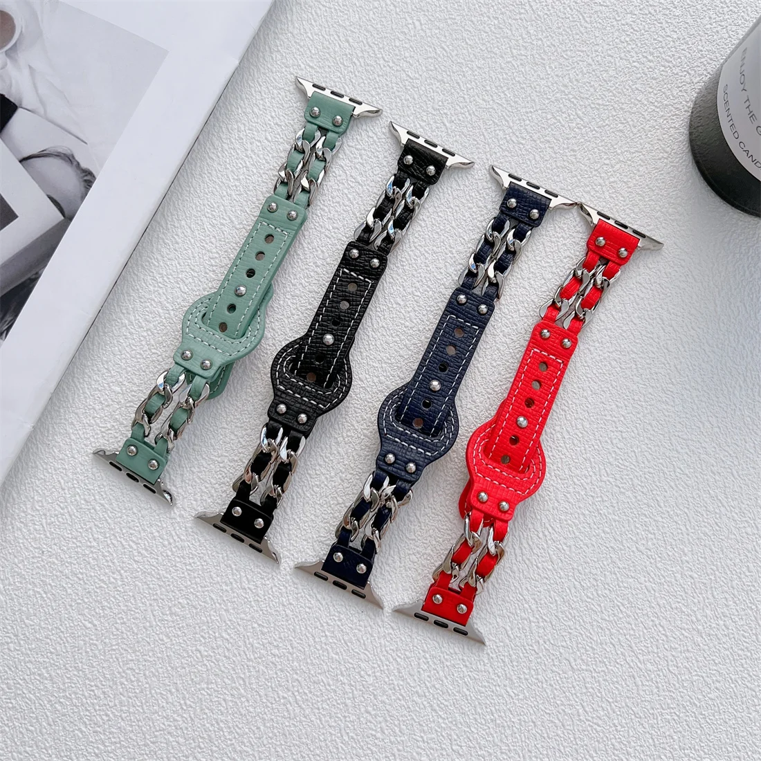 Fashion Leather Metal Link Watch Band for Apple Watch 7 6 5 4 SE 3 Luxury Wrist Strap for iWatch 38 40 42 44 41 45mm 
Fashion Leather Metal Link Watch Band for Apple Watch 7 6 5 4 SE 3 Luxury Wrist Strap for iWatch 38 40 42 44 41 45mm