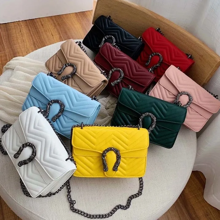 High Quality Latest Leather Handbags Young Lady Fashion Messenger Bags Ladies Design Chain Purses For Woman
High Quality Latest Leather Handbags Young Lady Fashion Messenger Bags Ladies Design Chain Purses For Woman