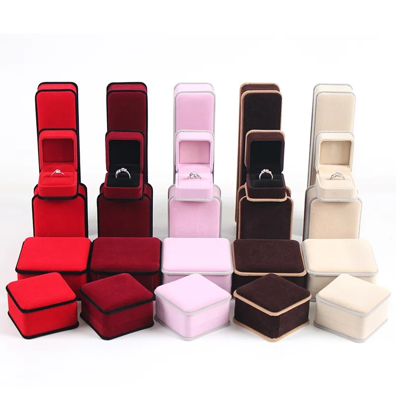 Luxury Pink Soft Velvet Jewellery Gift Boxes Green Packaging Jewelry Velvet Organizer Earrings Box Custom Logo
Luxury Pink Soft Velvet Jewellery Gift Boxes Green Packaging Jewelry Velvet Organizer Earrings Box Custom Logo