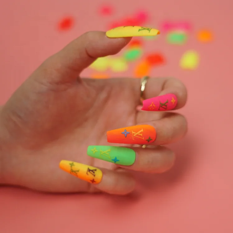 Custom designs non toxic private label salon color uv / led polish nail gel For Salon hot neon colors hot selling in USA
Custom designs non toxic private label salon color uv / led polish nail gel For Salon hot neon colors hot selling in USA