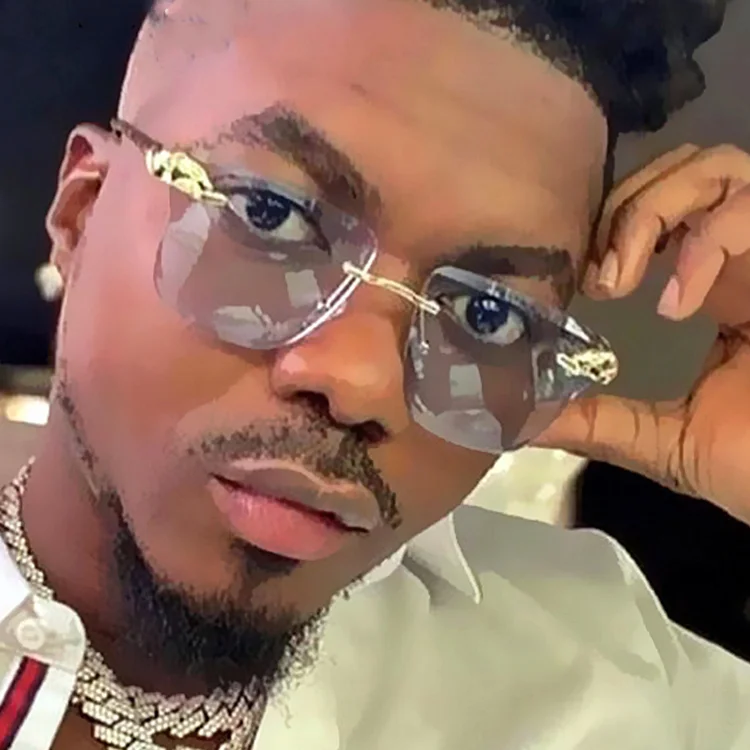 2021 New Fashion Cutting Rimless Square Leopard Sunglasses For Men Vintage Alloy Brand Hip Hop Sun Glasses Women Gradient Shades
2021 New Fashion Cutting Rimless Square Leopard Sunglasses For Men Vintage Alloy Brand Hip Hop Sun Glasses Women Gradient Shades