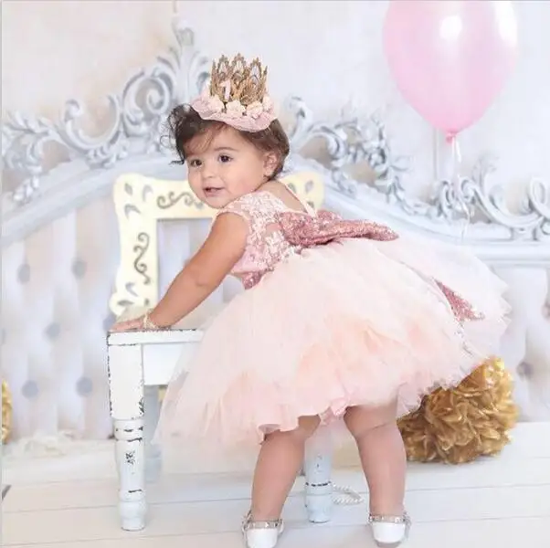 New Fashion Flower Sequin Girl Dress Party Birthday Wedding Princess Toddler Baby Girls Clothes Children Kids Girl Dress, White, pink, red, green
New Fashion Flower Sequin Girl Dress Party Birthday Wedding Princess Toddler Baby Girls Clothes Children Kids Girl Dress, White, pink, red, green