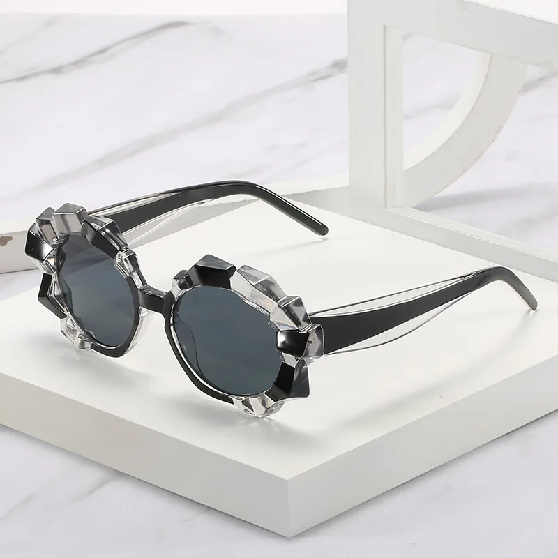 new arrive plastic diamond round fashion sun glasses women men luxury brands design party sunglasses wholesale
new arrive plastic diamond round fashion sun glasses women men luxury brands design party sunglasses wholesale