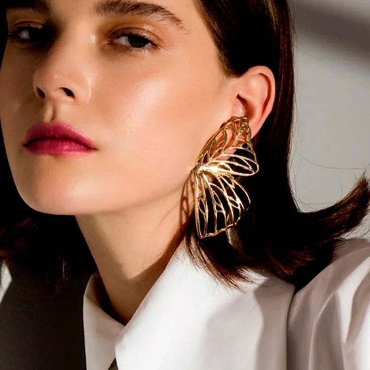 NE922 Stainless Steel Women Acrylic Gold for Women 2021 Hoop Butterfly Earrings Noble Butterfly Gold Color Stud Earrings, Gold & pearl
NE922 Stainless Steel Women Acrylic Gold for Women 2021 Hoop Butterfly Earrings Noble Butterfly Gold Color Stud Earrings, Gold & pearl