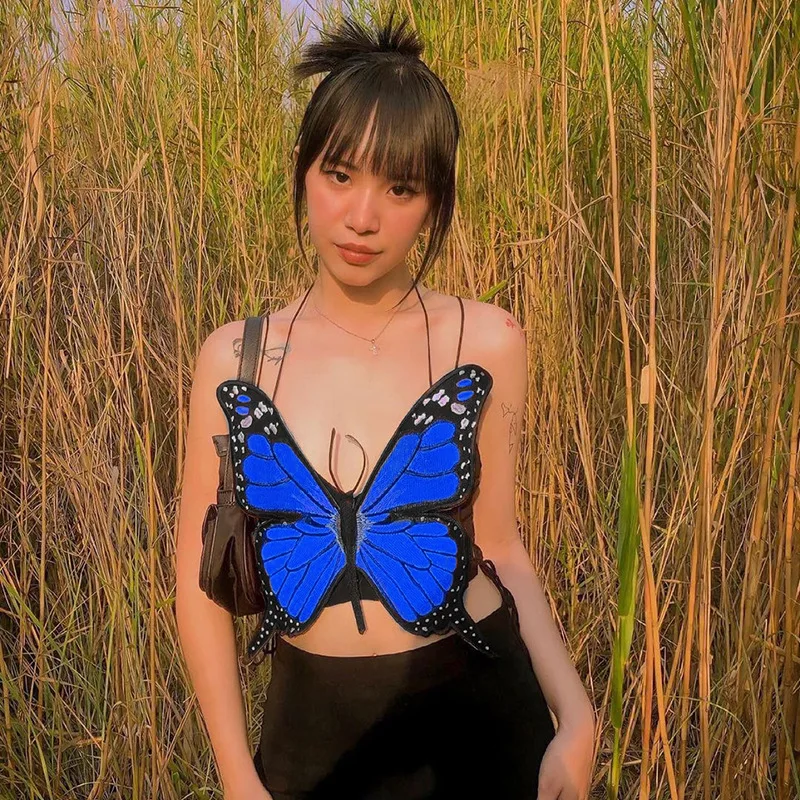 Women Summer New Fashion Embroidered Butterfly Halter Top V-neck Sexy Backless Vest Crop Top For Women
Women Summer New Fashion Embroidered Butterfly Halter Top V-neck Sexy Backless Vest Crop Top For Women