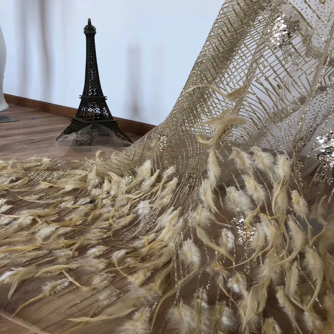 New 2020 New Fashion Elegant Sequined Feather 3D Lace Embroidered Fabric Wedding For Sale
New 2020 New Fashion Elegant Sequined Feather 3D Lace Embroidered Fabric Wedding For Sale