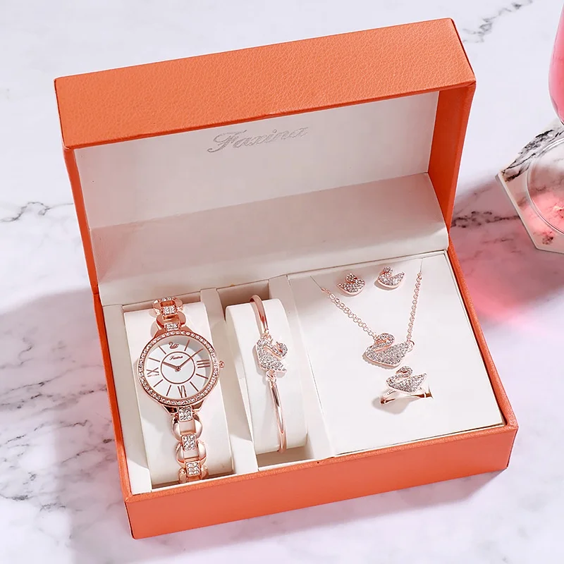New Fashion 18k Gold Plated Expensive Diamond Watch Necklace Ring Jewelry Set Dubai Custom Jewelry Set, Picture shows
New Fashion 18k Gold Plated Expensive Diamond Watch Necklace Ring Jewelry Set Dubai Custom Jewelry Set, Picture shows