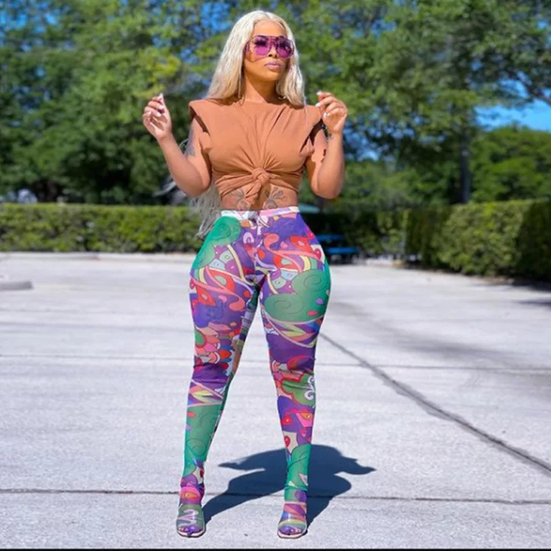 Women Leggings 2021 New Arrival Summer Sport Fashion Printing Skinny Stretchy Mesh Breathable Fitness Workout Long Pants
Women Leggings 2021 New Arrival Summer Sport Fashion Printing Skinny Stretchy Mesh Breathable Fitness Workout Long Pants