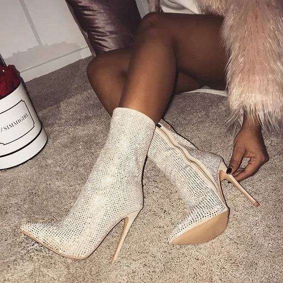Hot New Ladies Fashion High Heel Boots Bling High Heel Sexy Winter Boots Nightclub Striptease for Women Shoes
Hot New Ladies Fashion High Heel Boots Bling High Heel Sexy Winter Boots Nightclub Striptease for Women Shoes