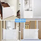 Hot Sale High Quality Retractable Baby Gate Baby Safety Gate Safety Barrier For Child And Pets