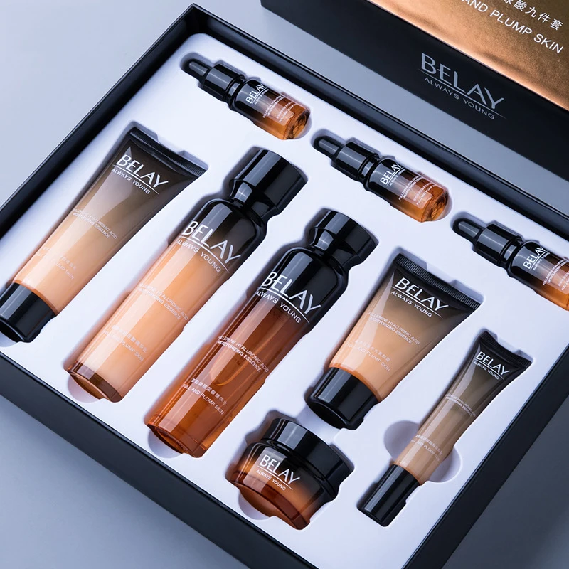 OEM fullerene hyaluronic acid nine-piece set refreshing skin care cosmetic case giant hydrating gift set
OEM fullerene hyaluronic acid nine-piece set refreshing skin care cosmetic case giant hydrating gift set
