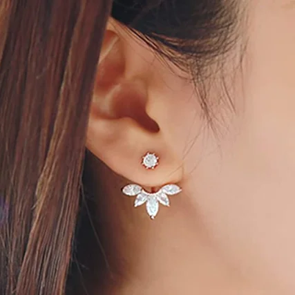 Rose Gold Leaf Crystal Earmuff Front Back Leaf Earrings for Women 
Rose Gold Leaf Crystal Earmuff Front Back Leaf Earrings for Women