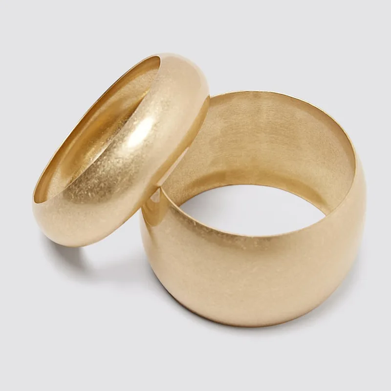 Yingchao Wholesale Fashion Simple Design Vintage Charm Gold Metal Bracelet Bangle Link Chain Set For Women Jewelry Accessories, Same as picture
Yingchao Wholesale Fashion Simple Design Vintage Charm Gold Metal Bracelet Bangle Link Chain Set For Women Jewelry Accessories, Same as picture