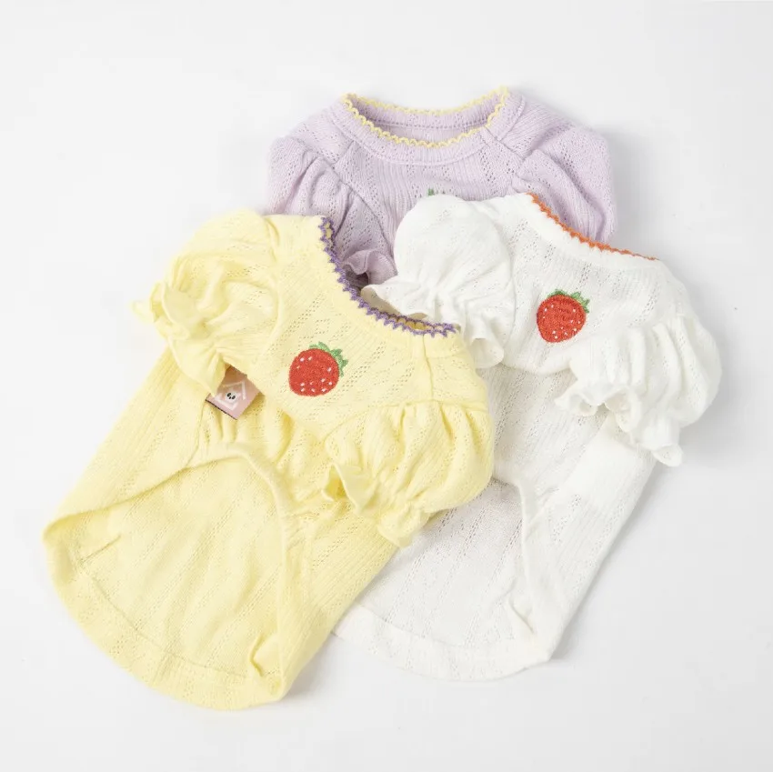 Latest style summer dogs clothing pet cats dogs embroidered strawberry sunscreen t-shirt, 3 colors
Latest style summer dogs clothing pet cats dogs embroidered strawberry sunscreen t-shirt, 3 colors
