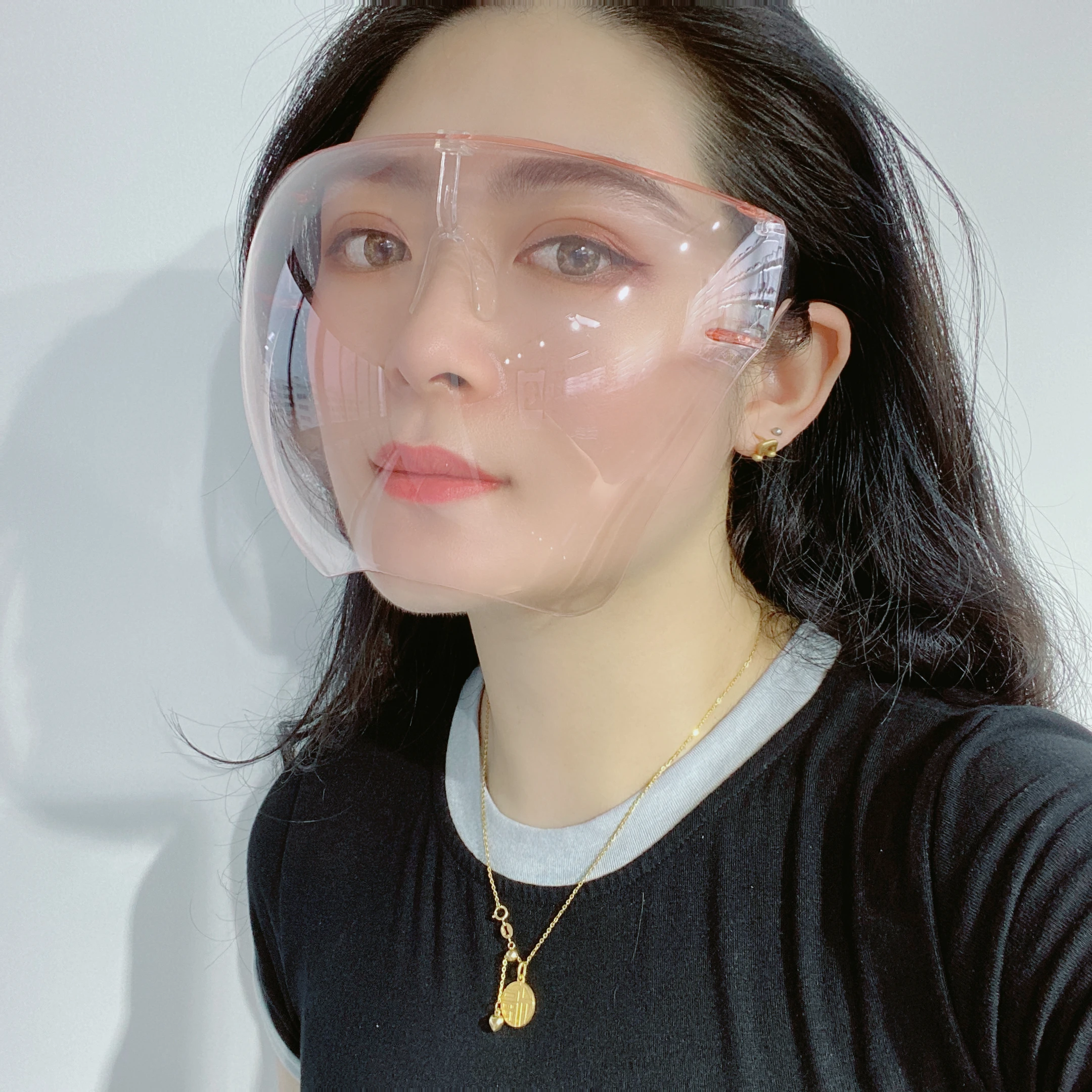 Fashionable Anti Fog Plastic Half-shading HD transparent Face Sheild Glasses hengde shield mouth shield magnetic clear with box
Fashionable Anti Fog Plastic Half-shading HD transparent Face Sheild Glasses hengde shield mouth shield magnetic clear with box