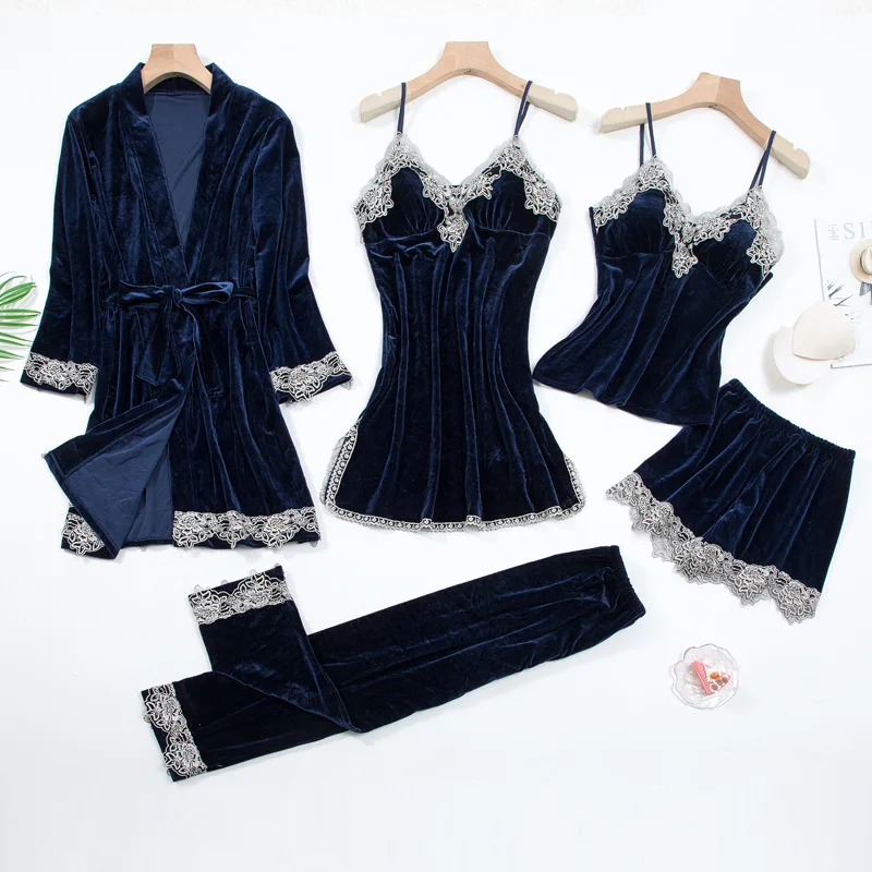 SOOO15A Gold velvet pajamas women's new sexy sling pajamas five piece women's sleepwear
SOOO15A Gold velvet pajamas women's new sexy sling pajamas five piece women's sleepwear