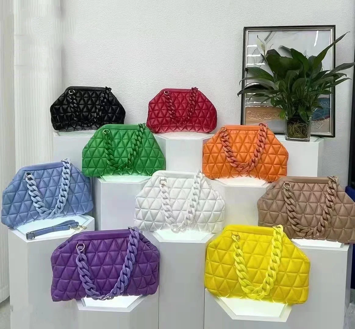 Spring And Summer 2022 New Pleated Clouds Cheap Handbags 2022 Handbags For Women, Customized color
Spring And Summer 2022 New Pleated Clouds Cheap Handbags 2022 Handbags For Women, Customized color