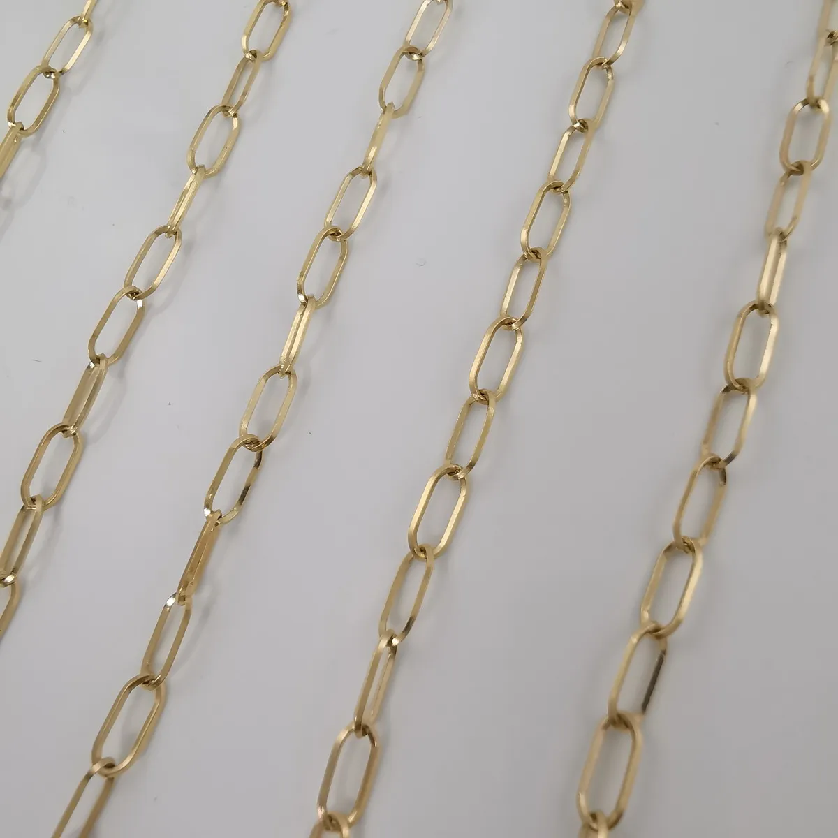 Thick genuine 18K solid gold chain necklace O shape cross AU750 fully gold C a r tier chain 3.2 mm wide necklace
Thick genuine 18K solid gold chain necklace O shape cross AU750 fully gold C a r tier chain 3.2 mm wide necklace
