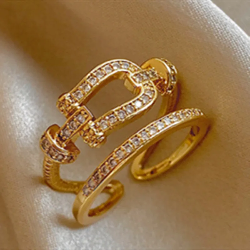 2021 Fashion Wedding Ring, exquisite zircon u Ring, jewelry ladies diamond ring, Gold
2021 Fashion Wedding Ring, exquisite zircon u Ring, jewelry ladies diamond ring, Gold