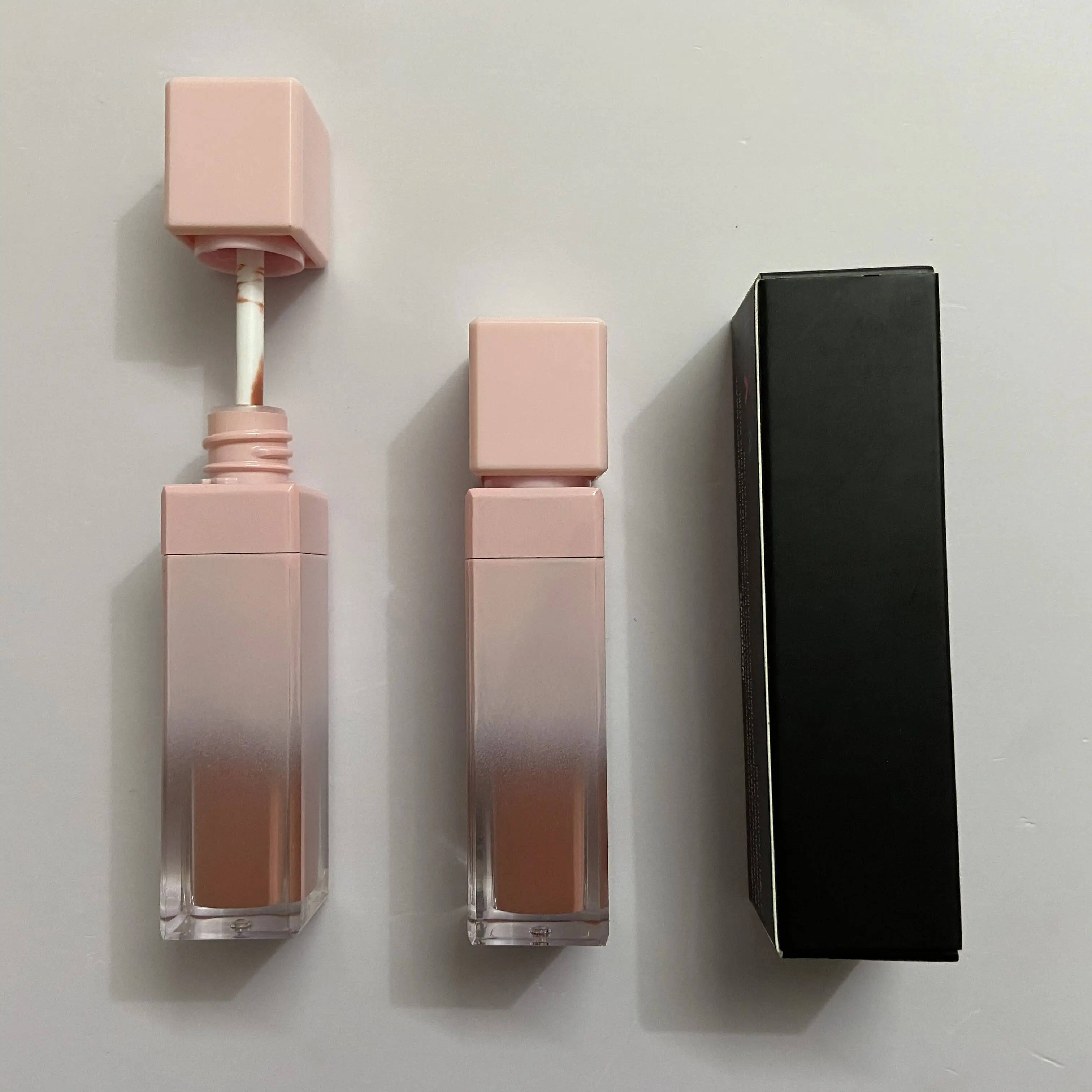 Wholesale DIY Lip Gloss Base Non-Stick versagel base pre made gloss base lipgloss
Wholesale DIY Lip Gloss Base Non-Stick versagel base pre made gloss base lipgloss