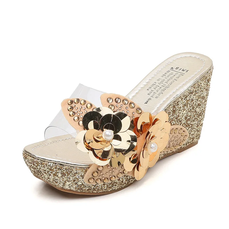 2021 New Arrival Ladies Sandal Slippers Open Toe Wedge Rhinestone Sequins Pearl Flowers Women Office Party Street Sandals Pumps
2021 New Arrival Ladies Sandal Slippers Open Toe Wedge Rhinestone Sequins Pearl Flowers Women Office Party Street Sandals Pumps