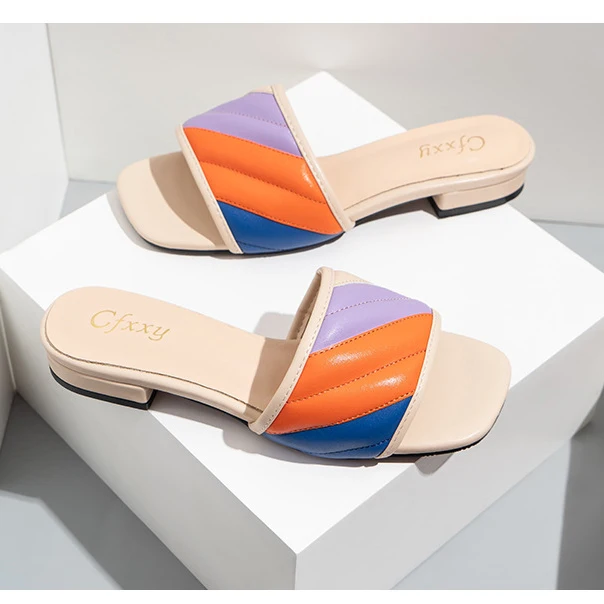 Fashion trends slippers High Quality women slippers low-heel ladies slippers shoes women Hot Design shoes 2021, Picture
Fashion trends slippers High Quality women slippers low-heel ladies slippers shoes women Hot Design shoes 2021, Picture