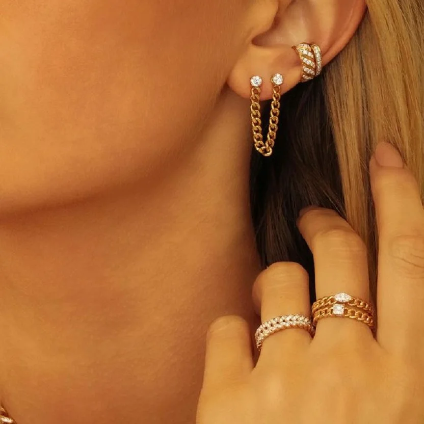 high quality bling charm elegant women jewelry micro pave cz round long chain double stud earrings
high quality bling charm elegant women jewelry micro pave cz round long chain double stud earrings