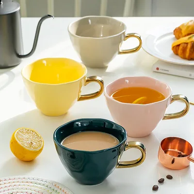 Japanese style ins golden handle girl ceramic water cup mug home couple breakfast cup, As the picture show
Japanese style ins golden handle girl ceramic water cup mug home couple breakfast cup, As the picture show