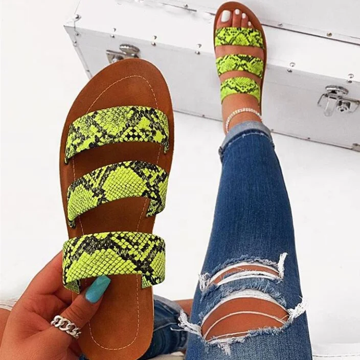 Wholesale Africa Style Women Snake Skin Leather Sandals in Summer Fashion Ladies Flat Slippers, 4 colors
Wholesale Africa Style Women Snake Skin Leather Sandals in Summer Fashion Ladies Flat Slippers, 4 colors