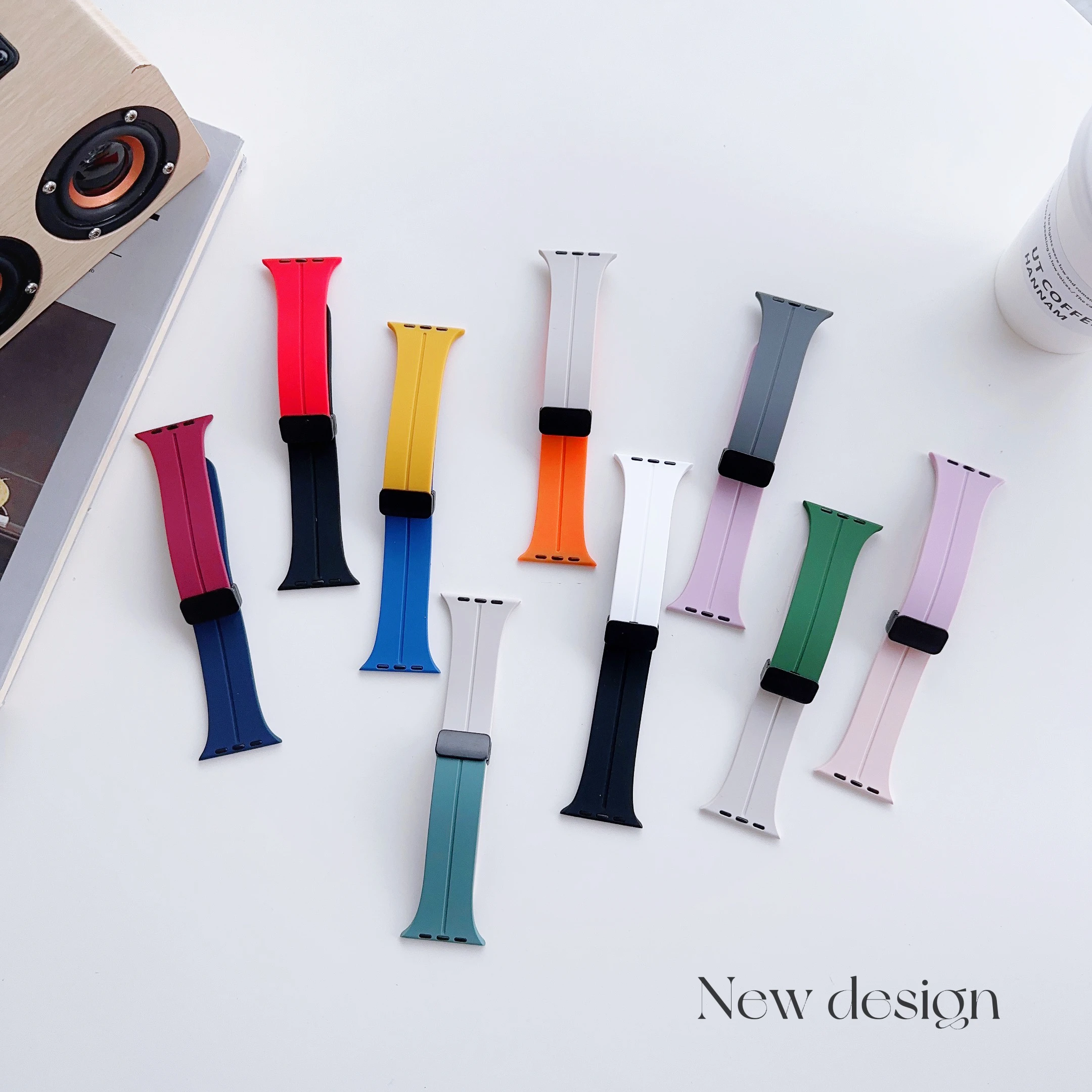 Silicone Bicolor Color Matching Strap Rubber Magnetic Quick Release Watch Band For Apple Iwatch 3 4 5 6 7 8 Se Ultra
Silicone Bicolor Color Matching Strap Rubber Magnetic Quick Release Watch Band For Apple Iwatch 3 4 5 6 7 8 Se Ultra
