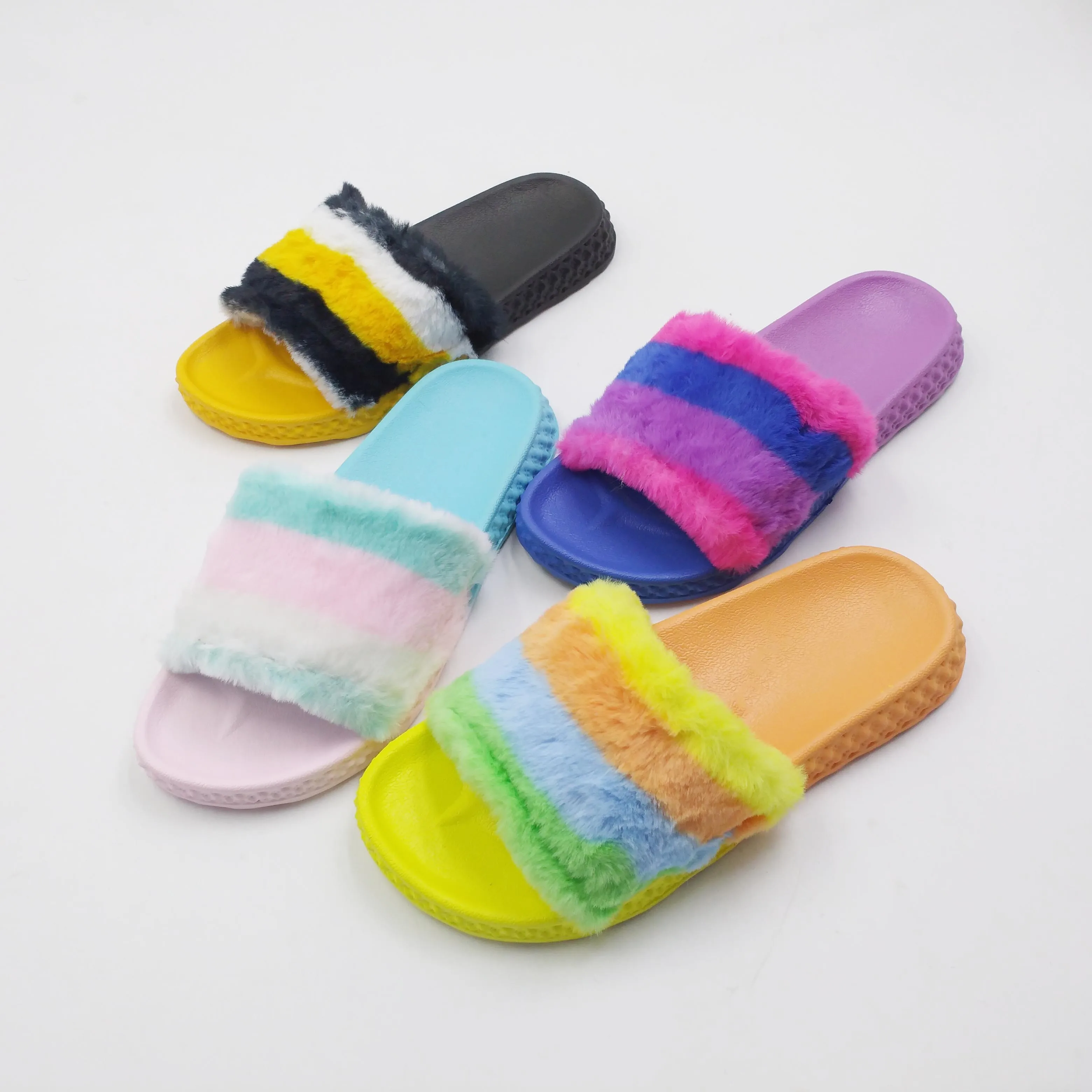Winter rain bow color fashion comfortable slides factory wholesale cotton PVC indoor and outdoor women's fur slippers, Black, orange, blue and purple
Winter rain bow color fashion comfortable slides factory wholesale cotton PVC indoor and outdoor women's fur slippers, Black, orange, blue and purple