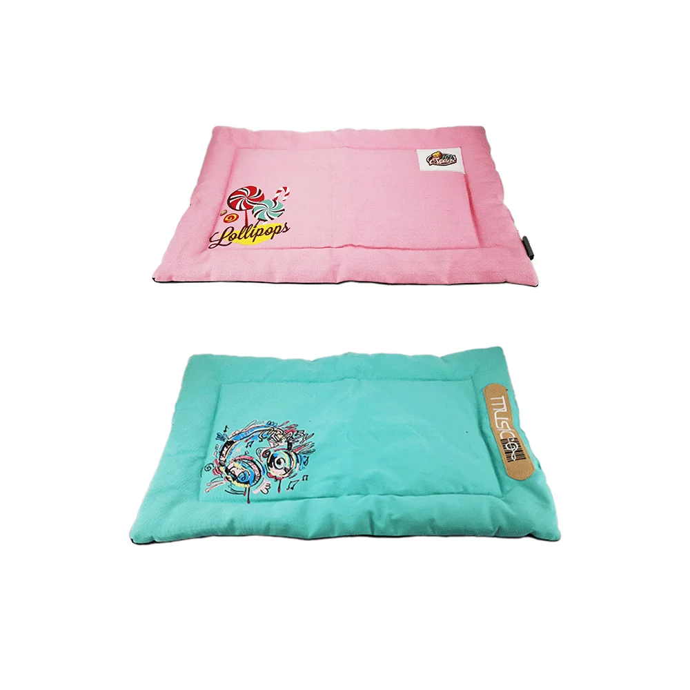 Wholesale Durable Washable Blanket Bed Dog Cat Mat Eco Friendly Pet Supplies Products Accessories, Pink, blue
Wholesale Durable Washable Blanket Bed Dog Cat Mat Eco Friendly Pet Supplies Products Accessories, Pink, blue