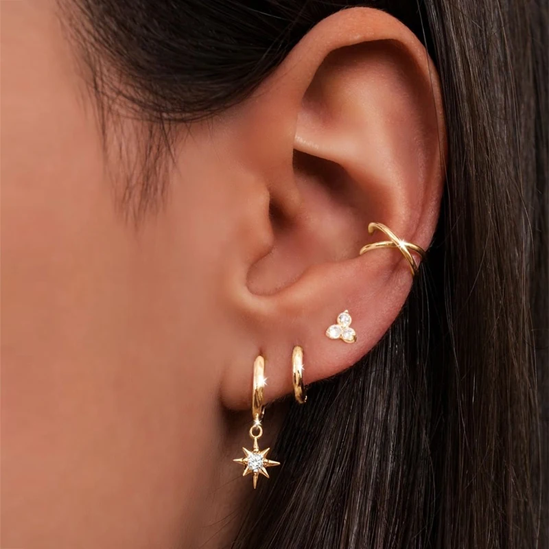 4 pcs / set gold plated hoop clip on earrings rhinestone sun drop earring sets for women jewelry, Gold color
4 pcs / set gold plated hoop clip on earrings rhinestone sun drop earring sets for women jewelry, Gold color